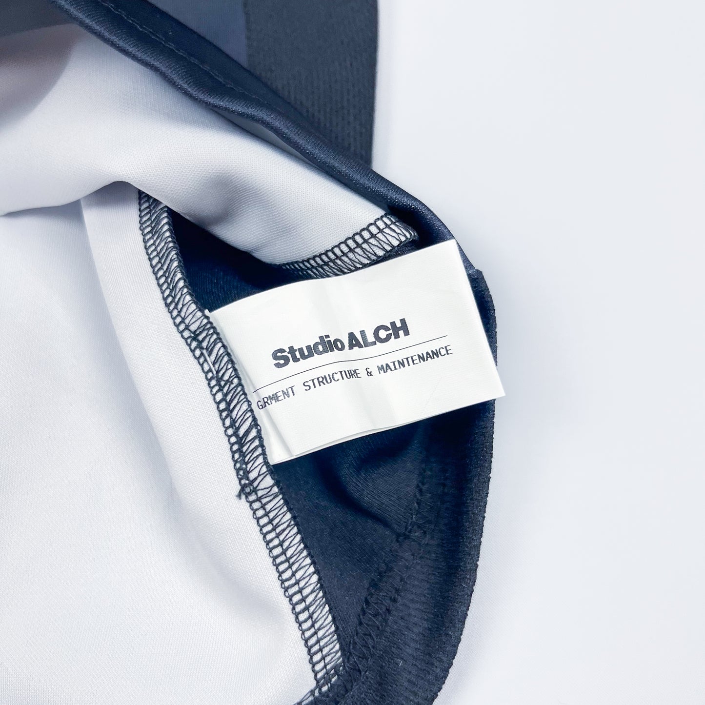 STUDIO ALCH x Nike Air Max Plus Tuned Tn Polo Shirt - Size: Small