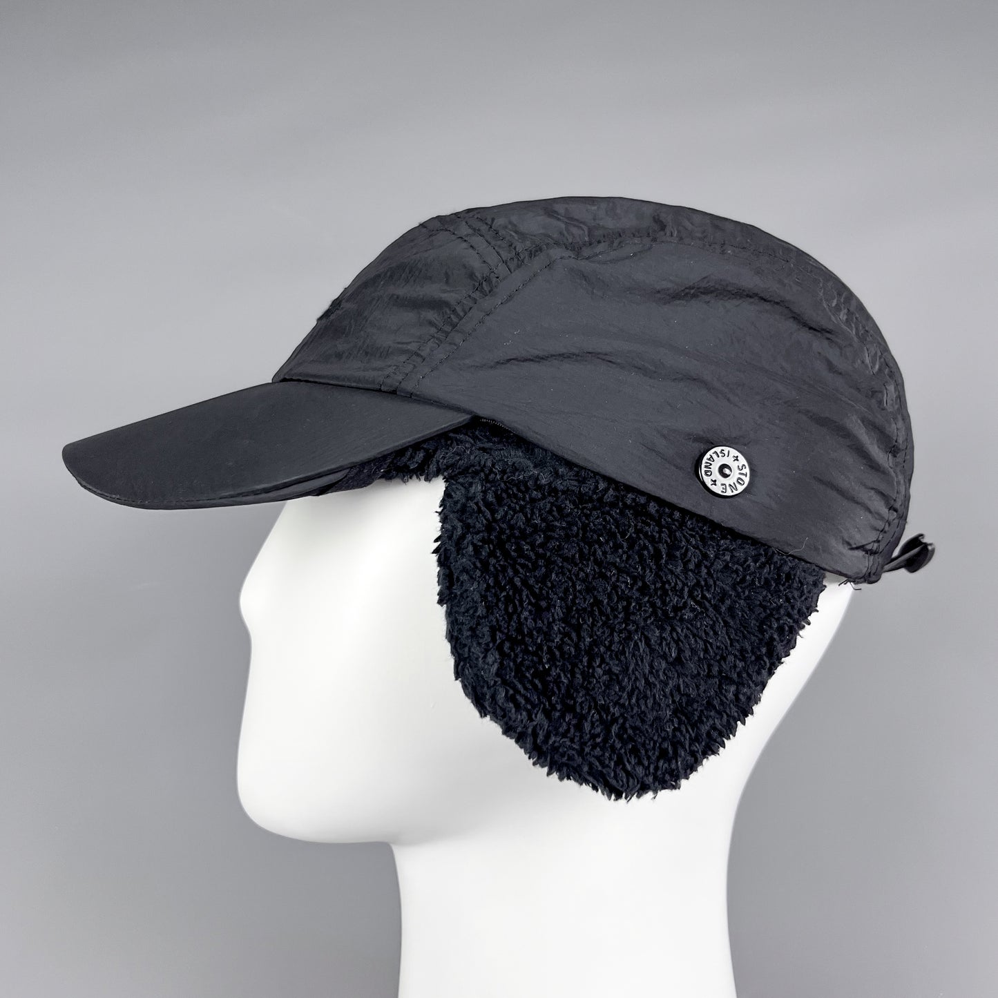 Stone Island Dog Ears 2 in 1 Metal Nylon Cap - Size: Medium