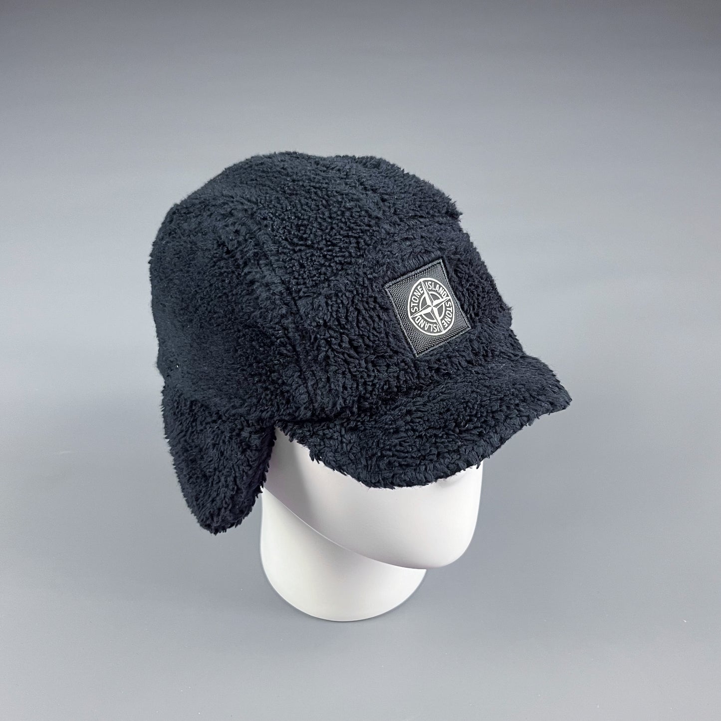 Stone Island Dog Ears 2 in 1 Metal Nylon Cap - Size: Medium