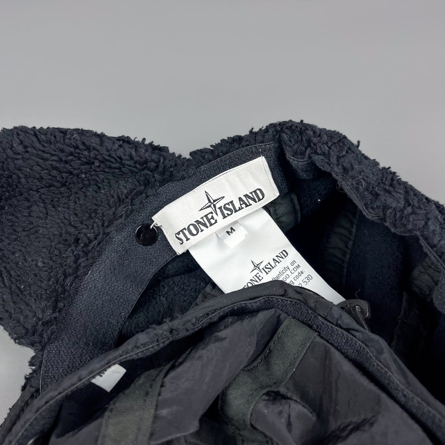 Stone Island Dog Ears 2 in 1 Metal Nylon Cap - Size: Medium