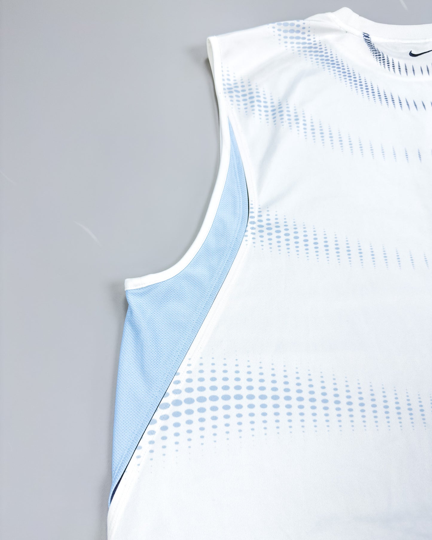 Nike Air Max Plus Tuned Tn 'Halftone Flow' Vest - White/Blue - Size: XXL