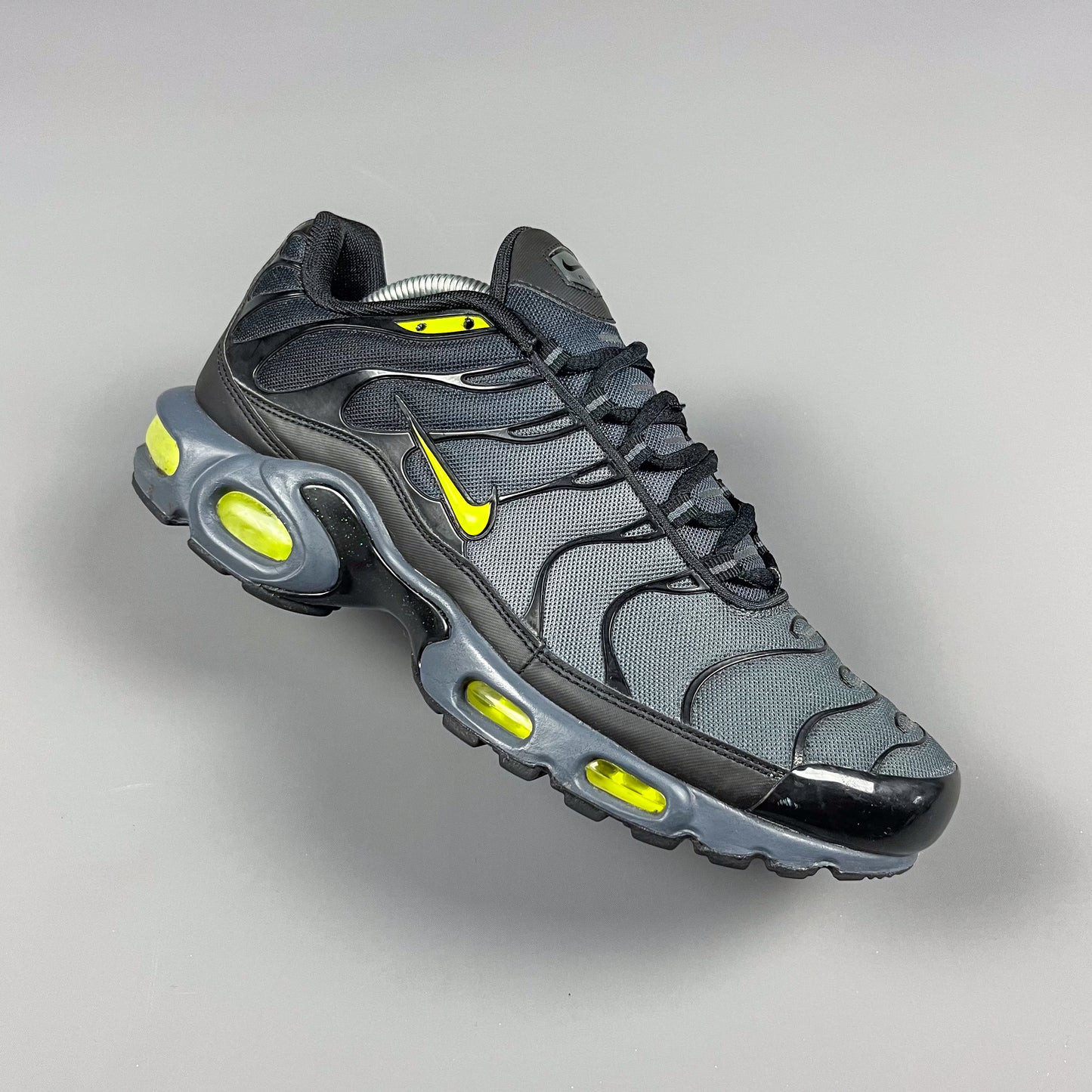 Nike Air Max Plus Tuned Tn 'Grey Volt' - Size: UK8