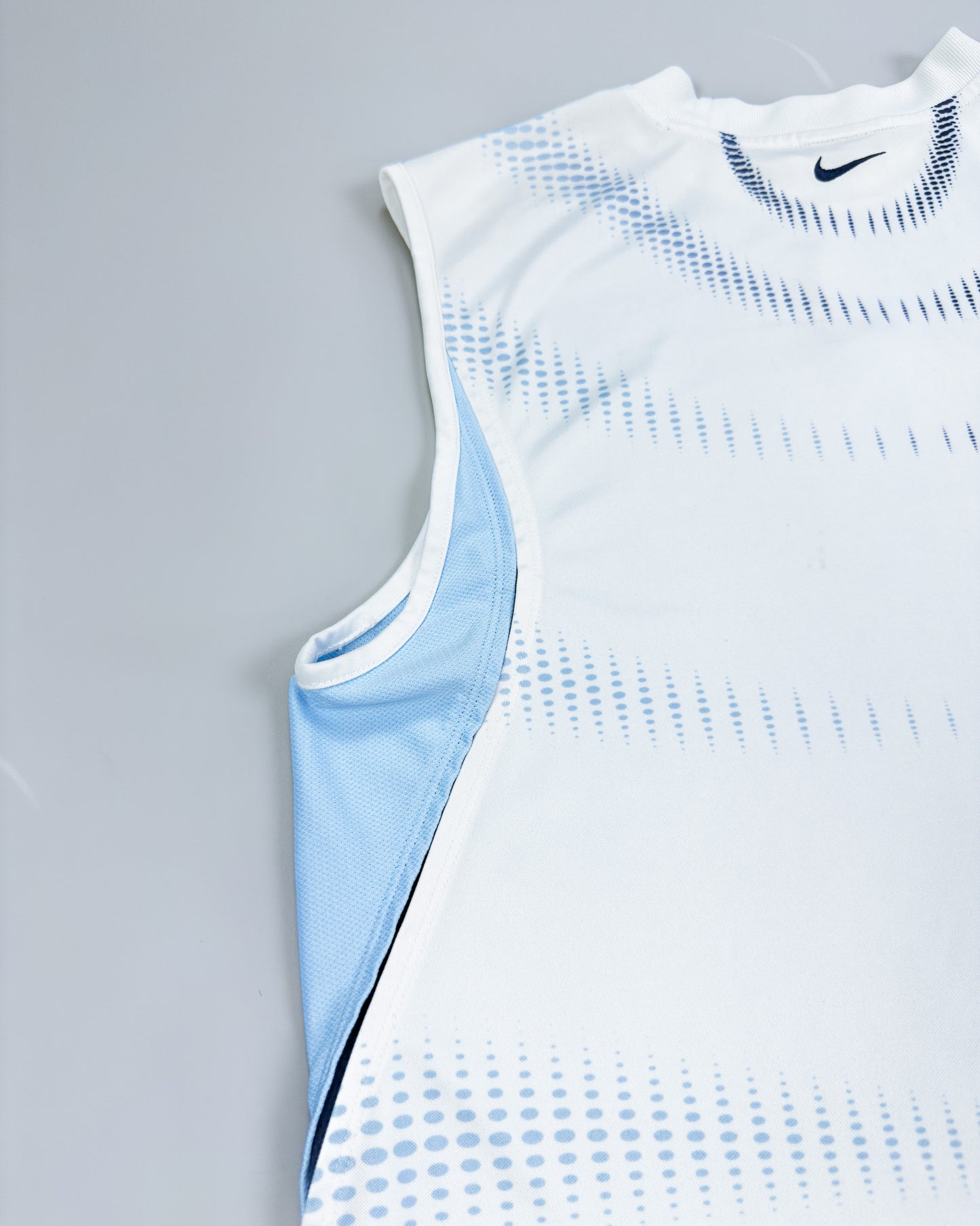 Nike Air Max Plus Tuned Tn 'Halftone Flow' Vest - White/Blue - Size: Medium
