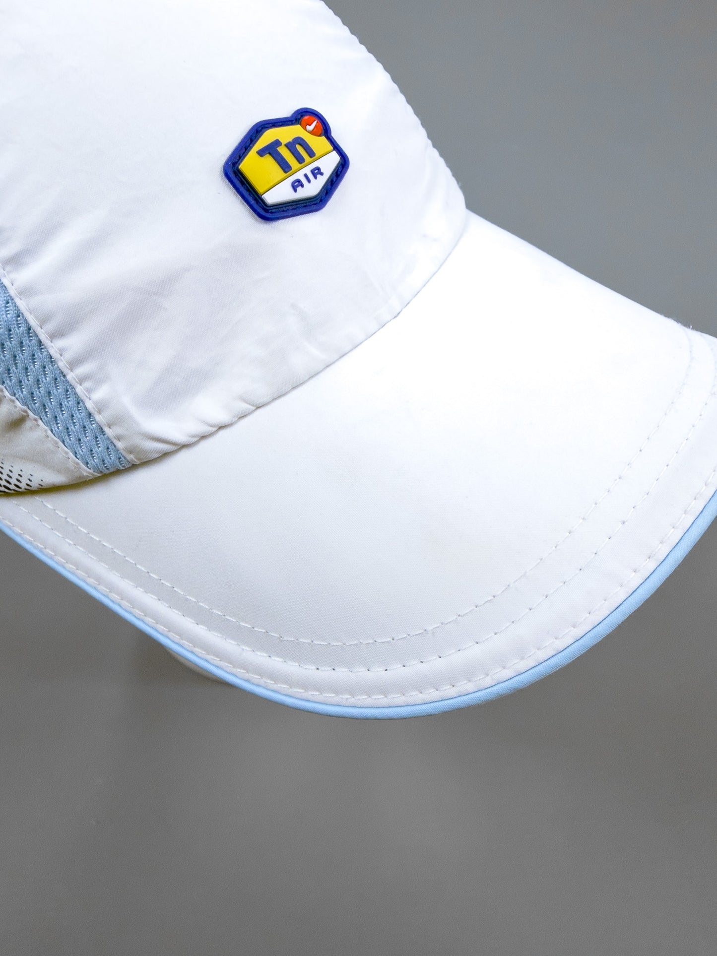 Nike Air Max Plus Tuned Tn 'Halftone Flow' Cap - White/Blue - Early 2000's