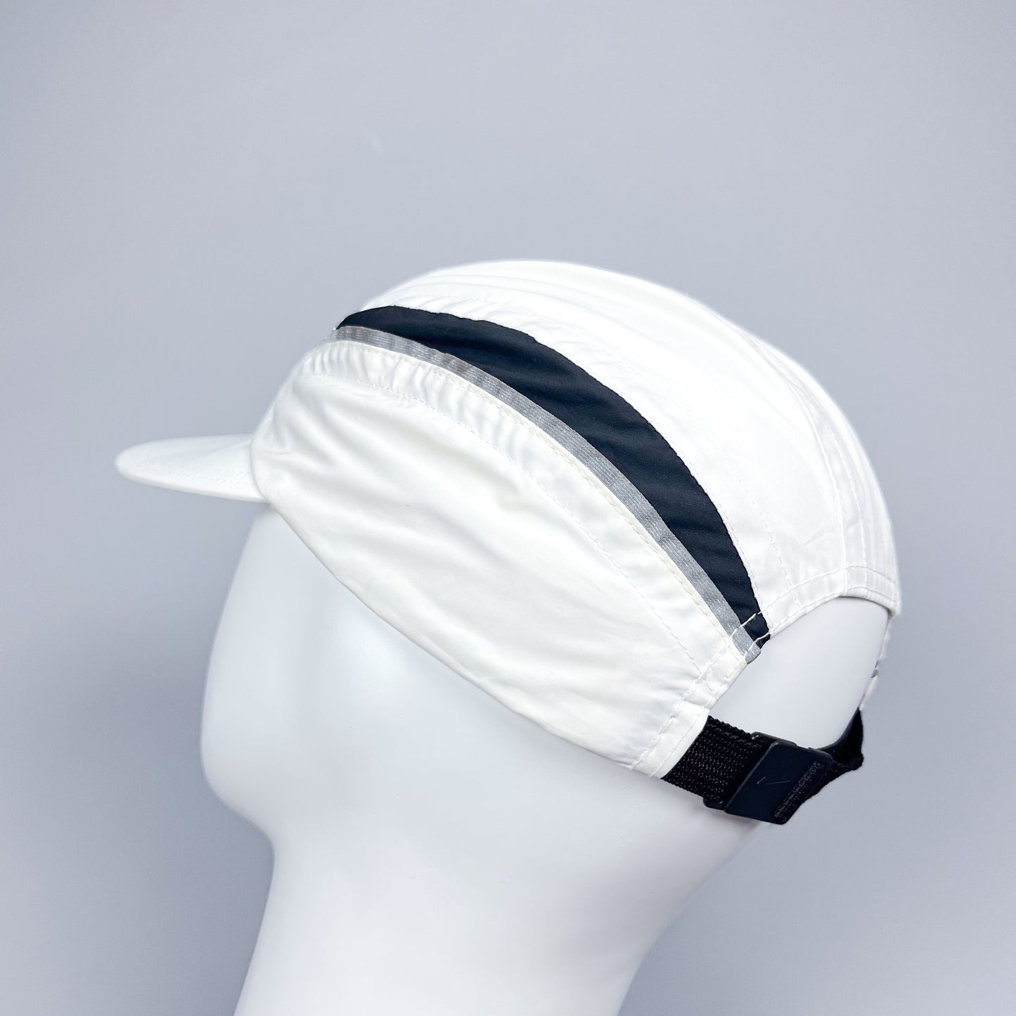Nike Clima-fit Thin Stripe Cap - White