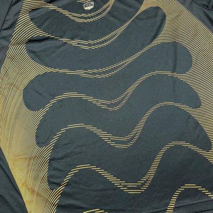 Nike Air Max Plus Tuned Tn Gold Vein T-shirt - Size: XXL