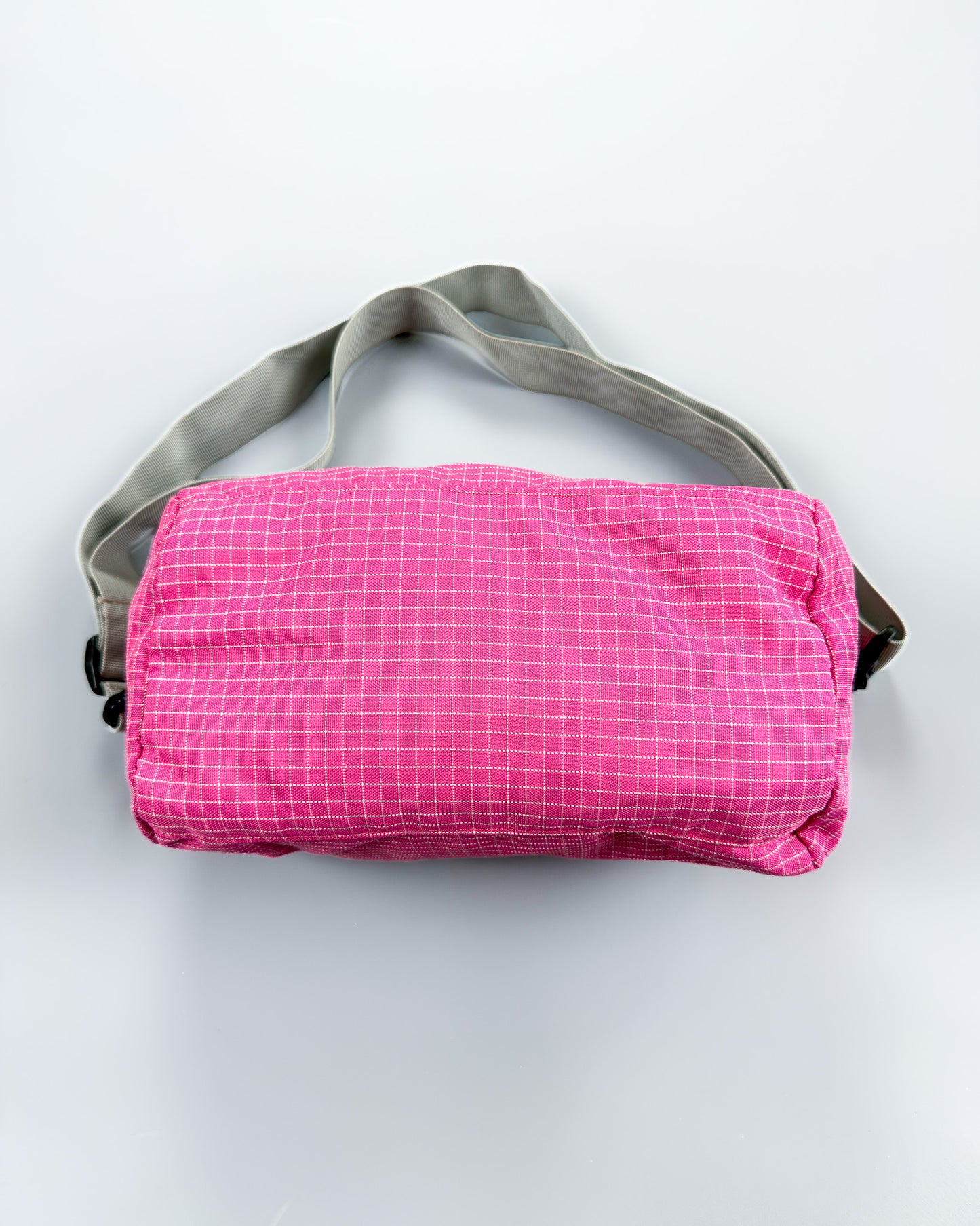 Nike x Maruem Early 2000's Vintage Rip-Stop Sling / Side / Cross Body / Mini Duffle Bag - Pink/Grey/Blue