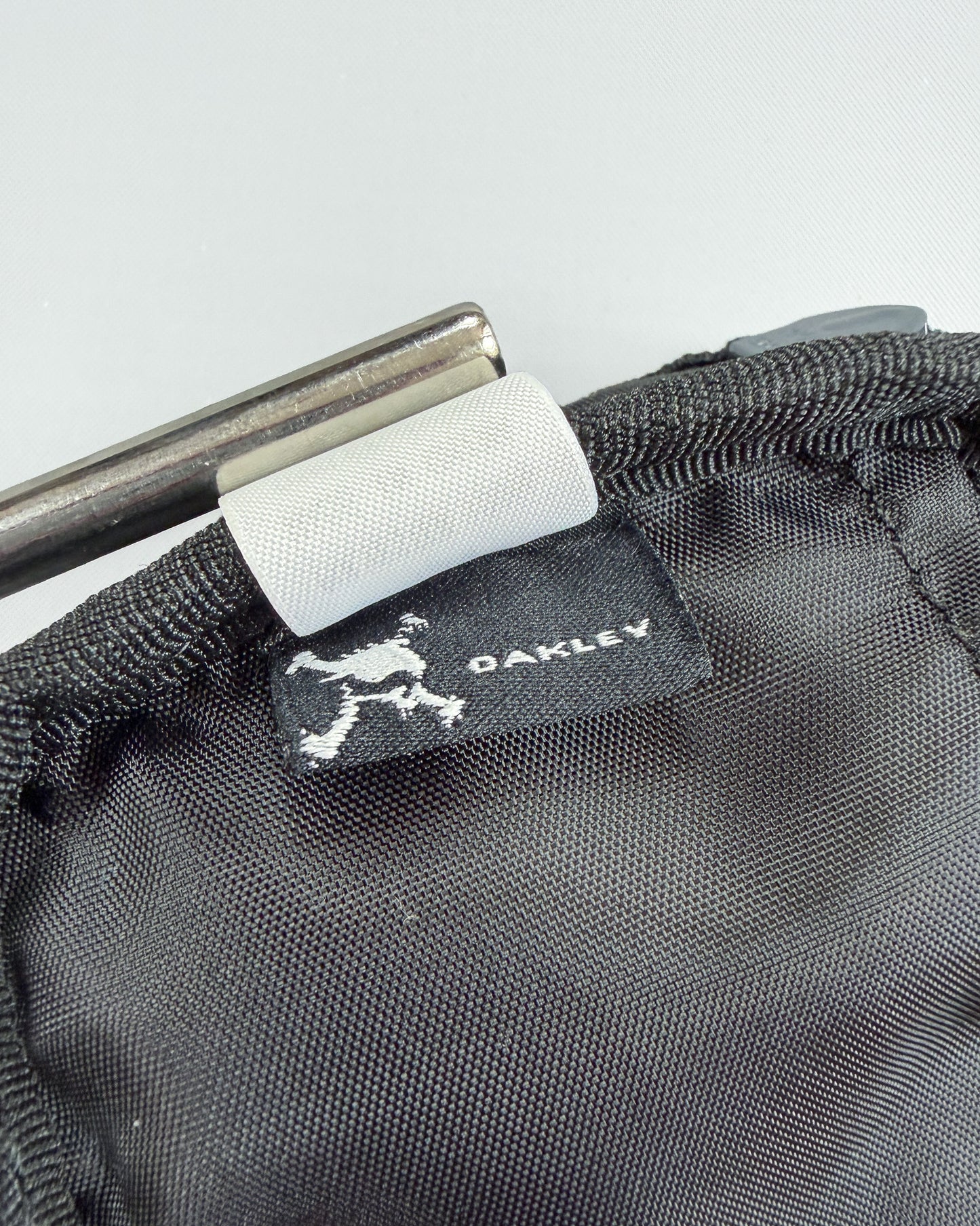 Oakley Early 2000's Japan Exclusive Small Translucent Carabiner Belt/Bag Clip Holder