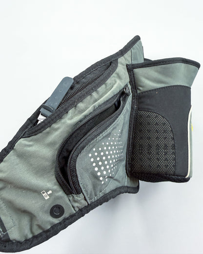 Nike Early 2000's Hydration MP3 Running Side / Crossbody / Waist Bag