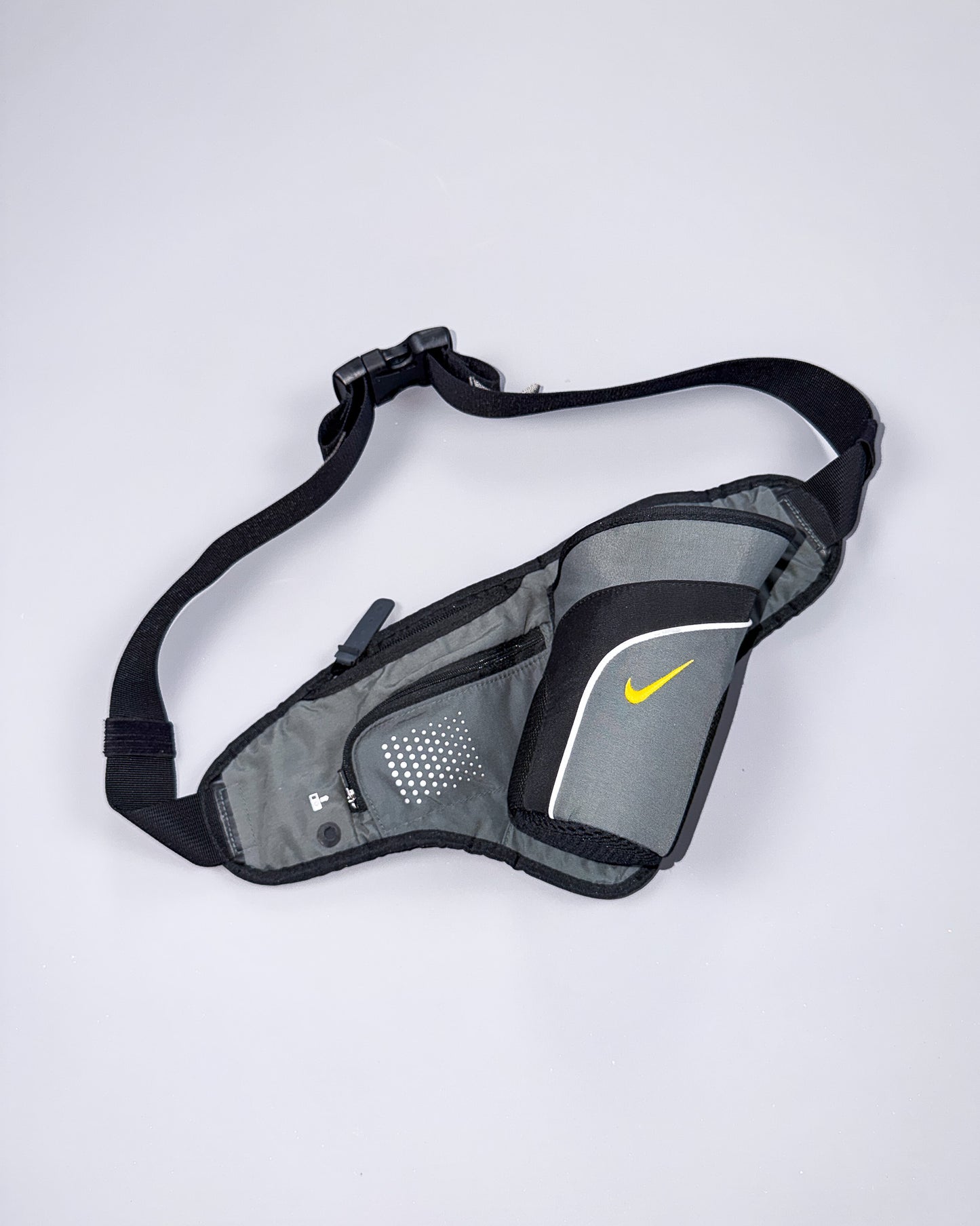 Nike Early 2000's Hydration MP3 Running Side / Crossbody / Waist Bag