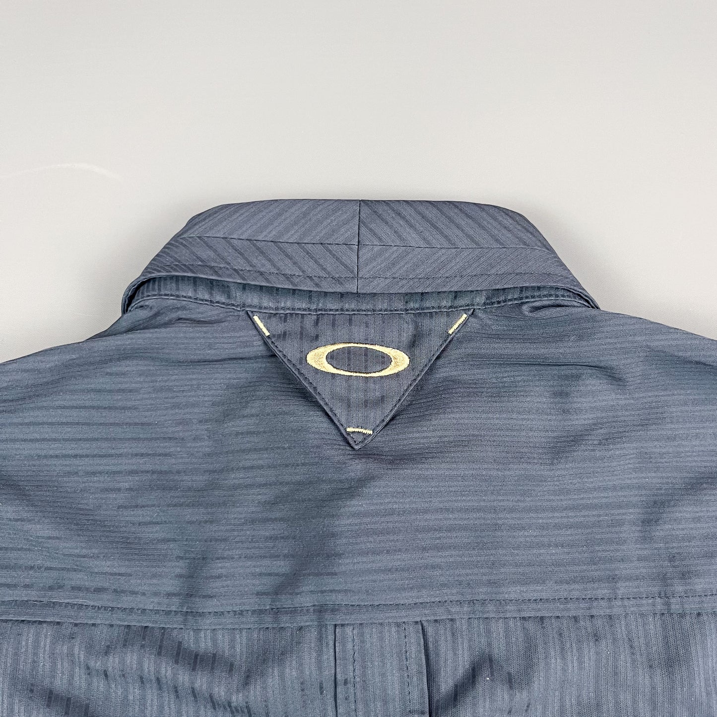 Oakley Technical Long-sleeve Shirt - Size: Medium