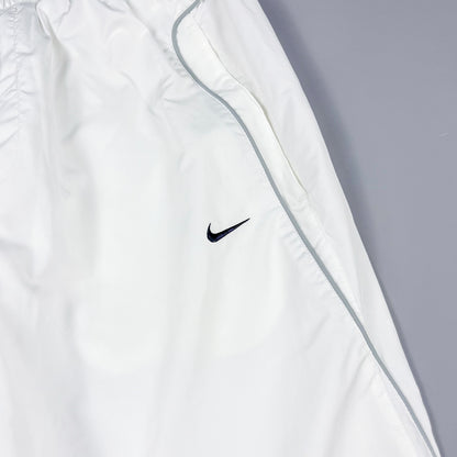 Nike Shox White Shorts - Size: Medium